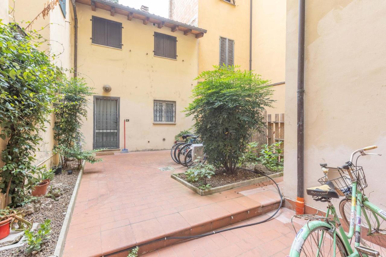 Ubaldini House, Bologna By Short Holidays Exterior photo